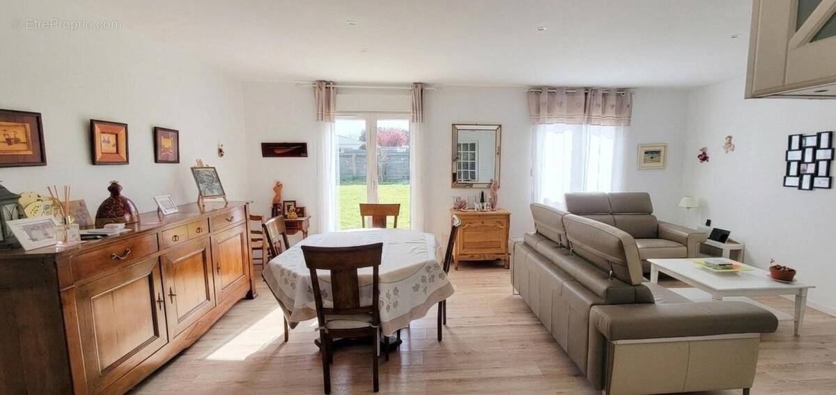 Photo 1 - Maison à CHALLANS