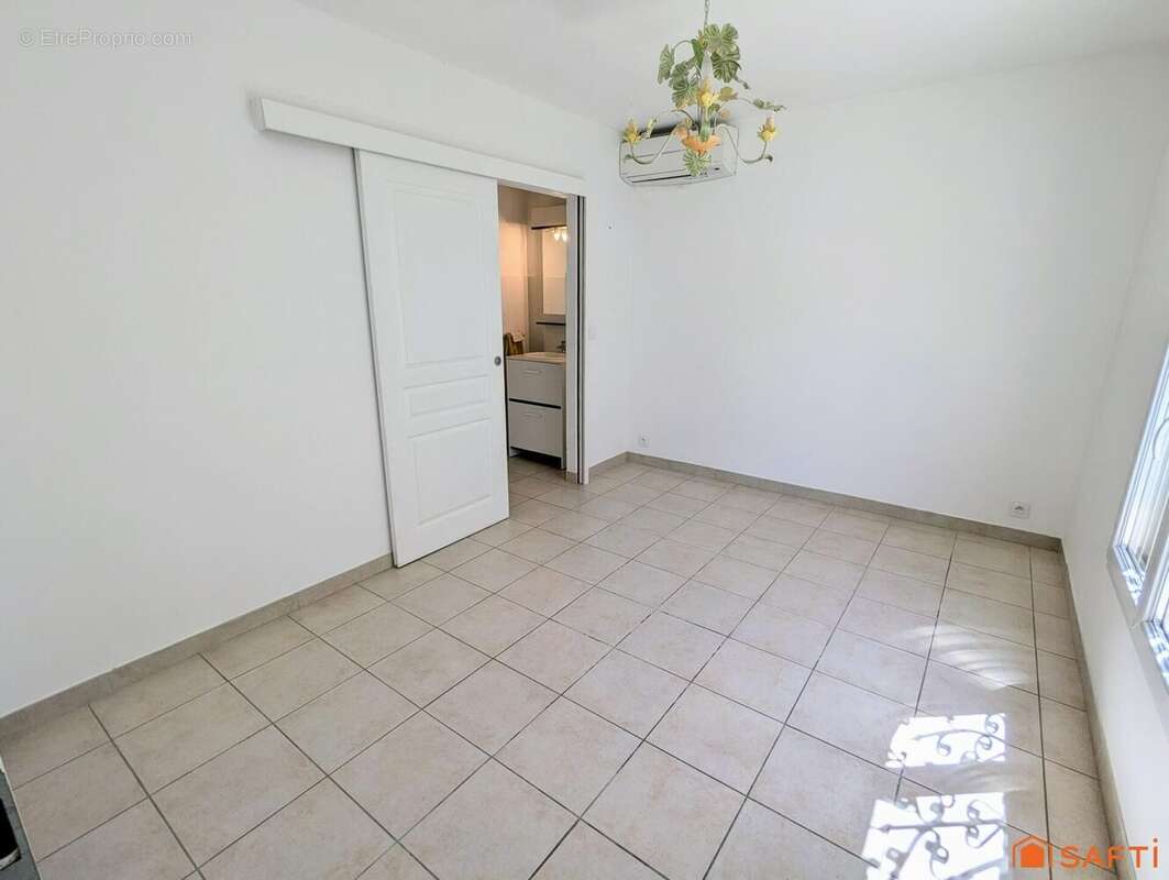 Photo 4 - Maison à GARONS