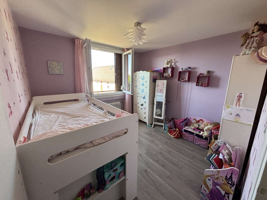 5063lrm-maison avec dependances et vue-cusset - photo 5