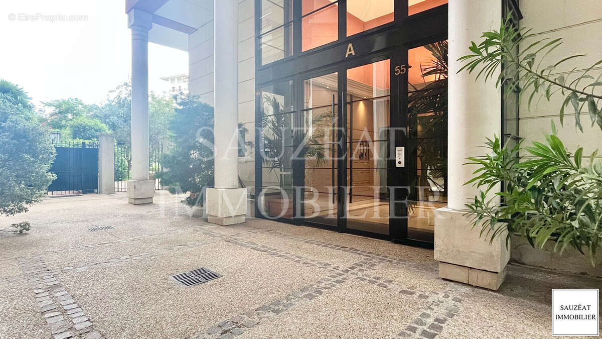 Appartement à MONTROUGE