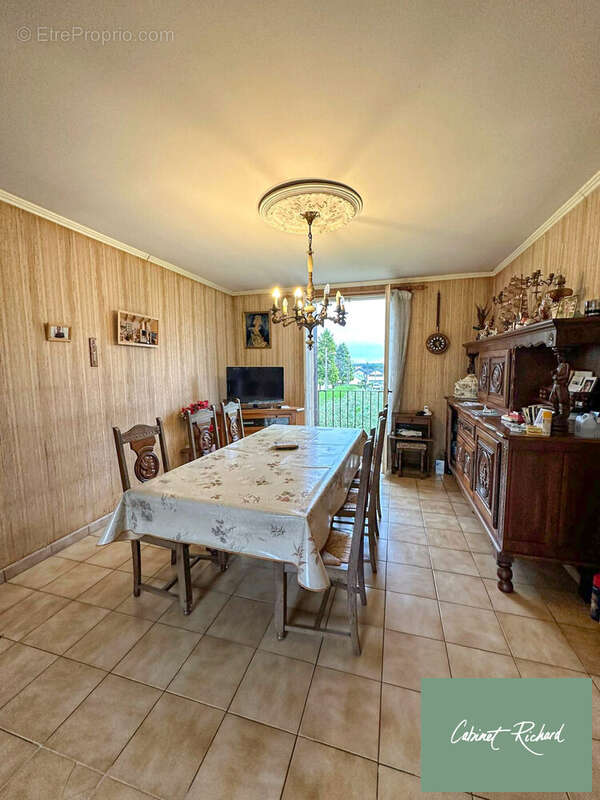 Maison à MINIAC-MORVAN