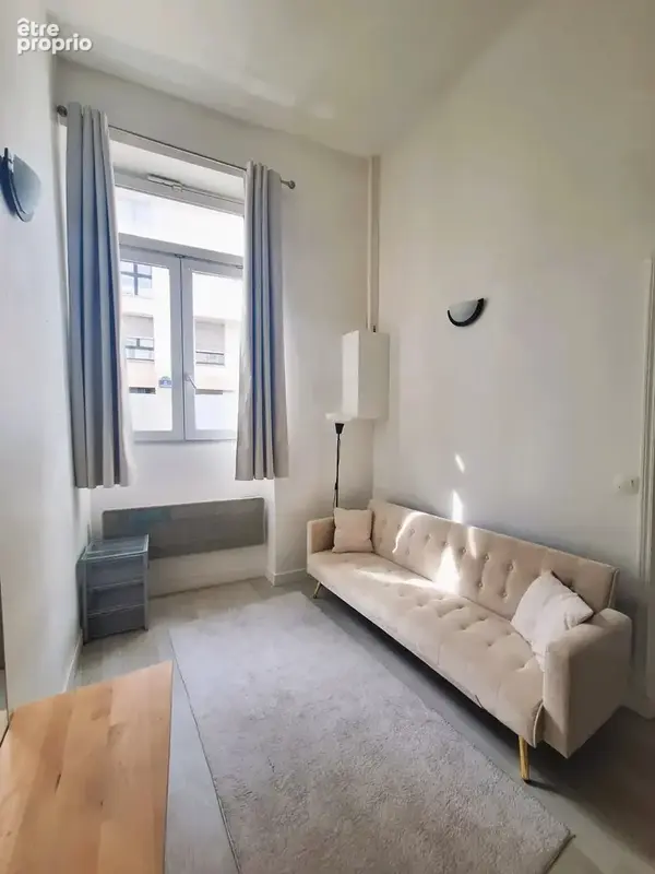 XIème - République - Canal - Beau studio avec mezzanine - 247 925 euros - photo 3