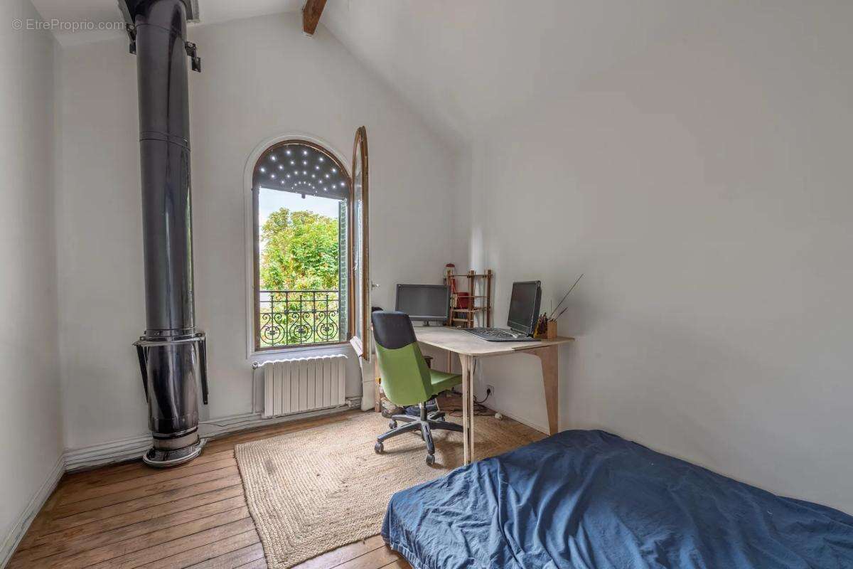 Maison de 5 pièces de 152 m² à Saint-Maur-des-Fossés - photo 7