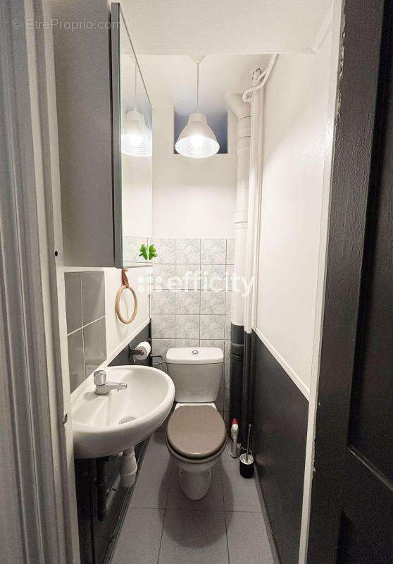 Appartement à PARIS-15E