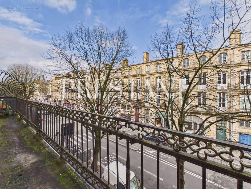 Appartement à BORDEAUX