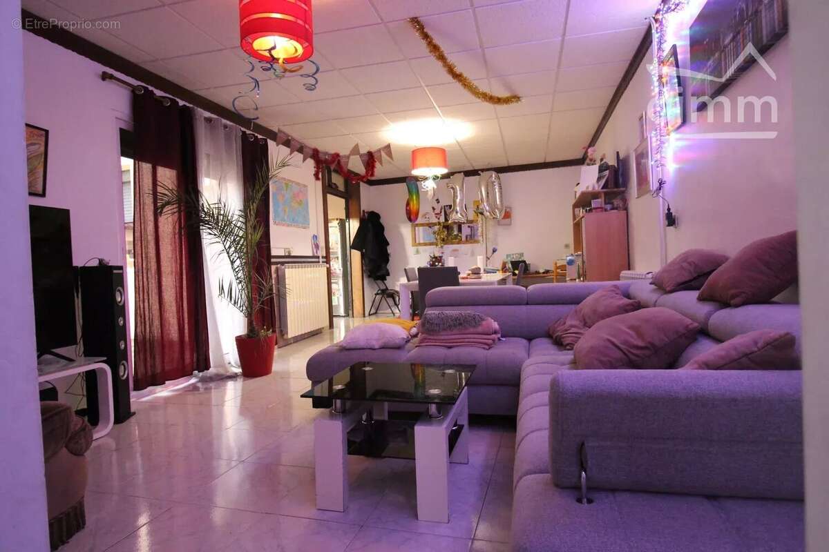 Maison à LAROQUE-D'OLMES