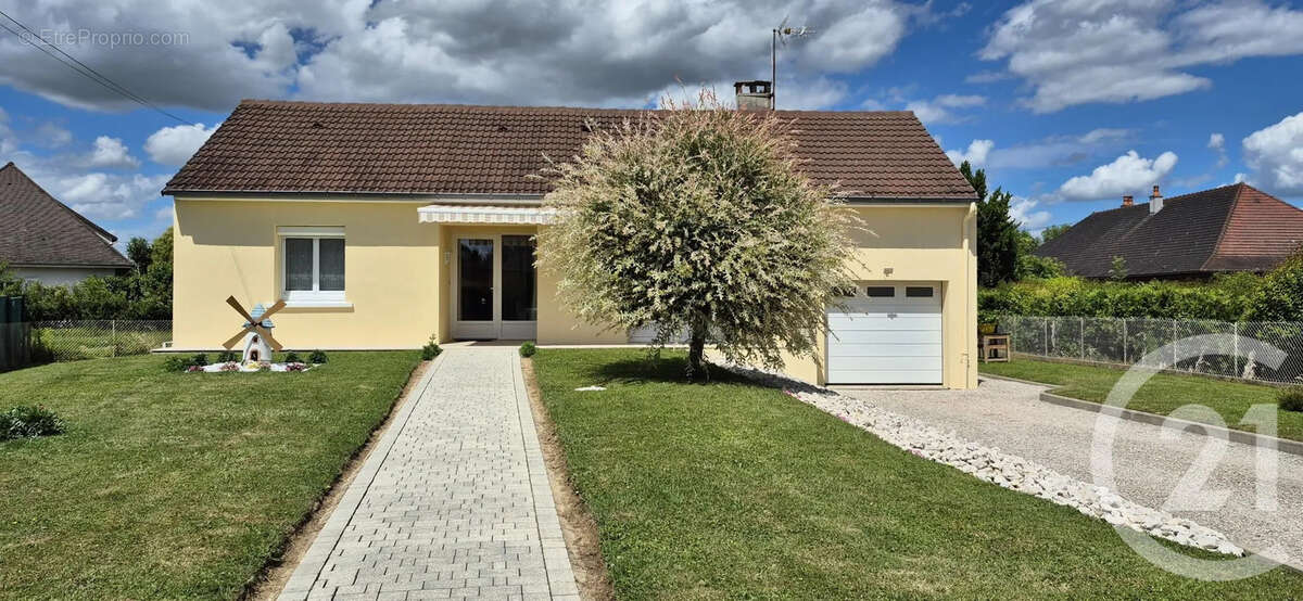 Maison à LOUHANS