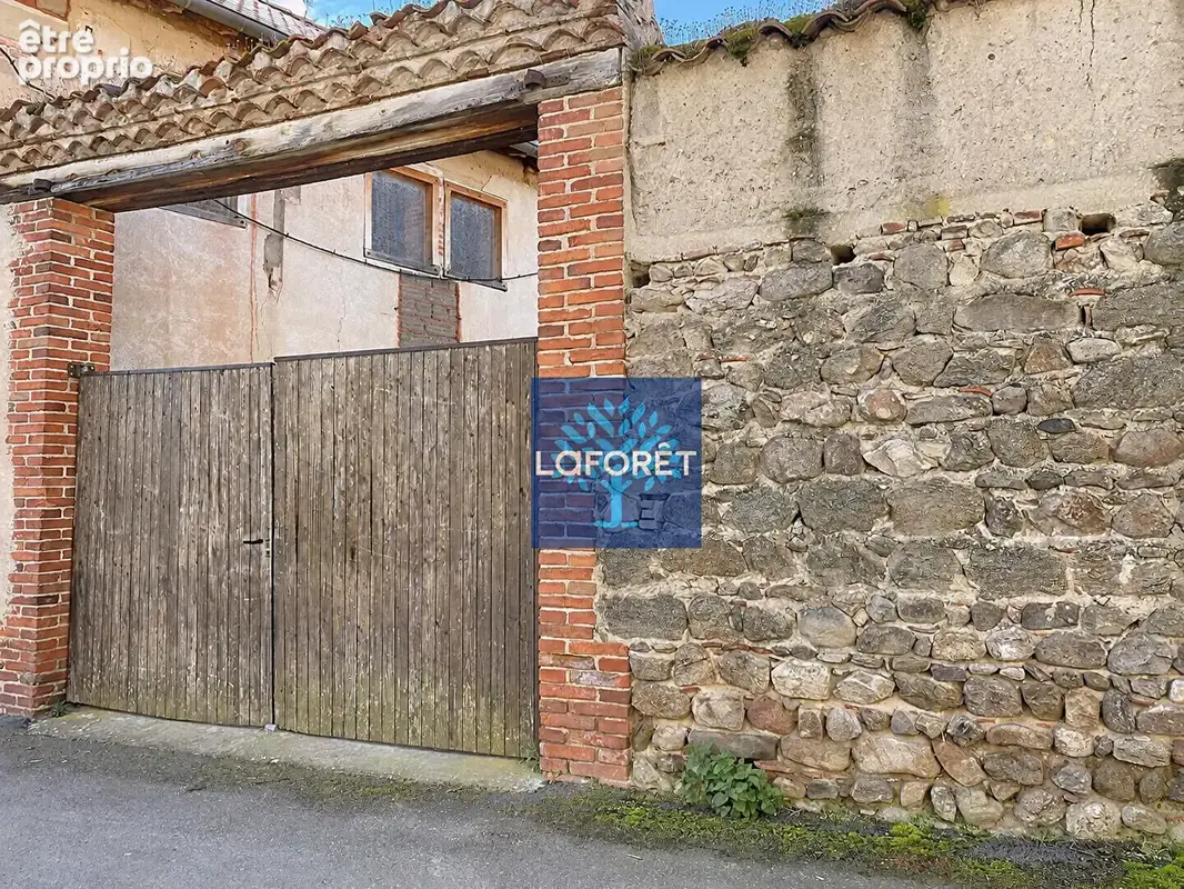Grange à rénover - Champdieu - Gros potentiel - photo 6