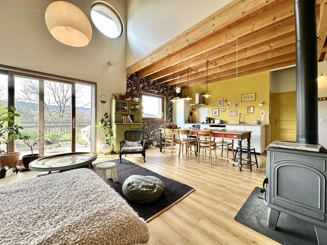 Maison à LE BOURGET-DU-LAC