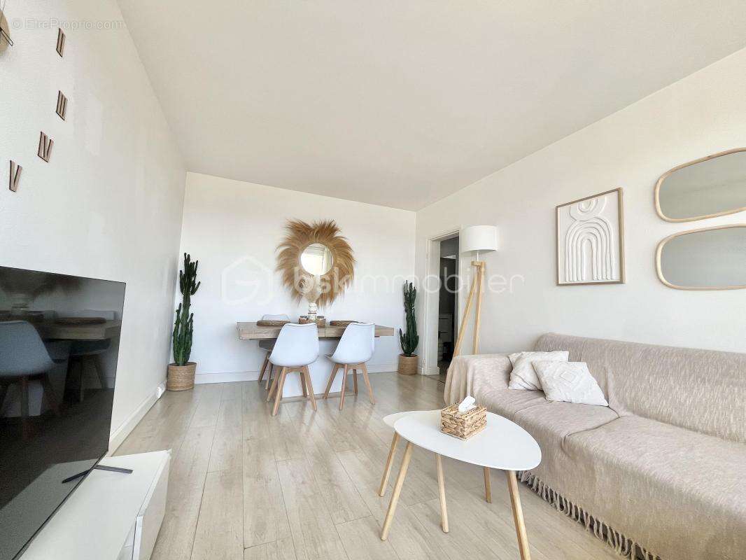 Appartement à CARRIERES-SUR-SEINE