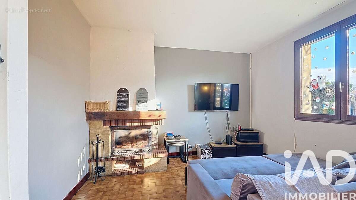 Photo 5 - Maison à NEUILLY-LE-REAL