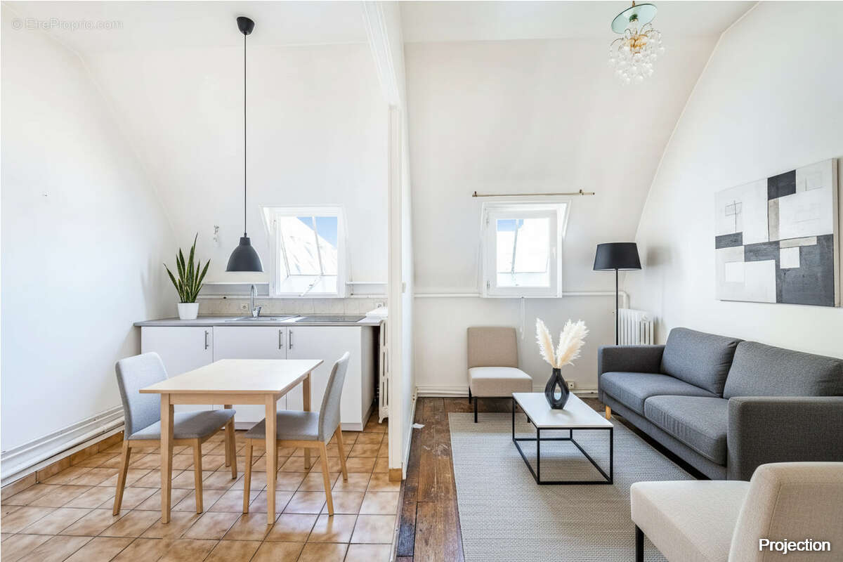 Studio - Dernier étage avec ascenseur - Boulevard de Courcelles, Paris 17e - photo 15