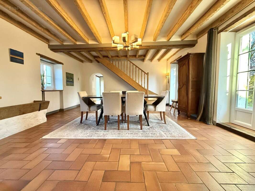 Maison à HOULBEC-COCHEREL