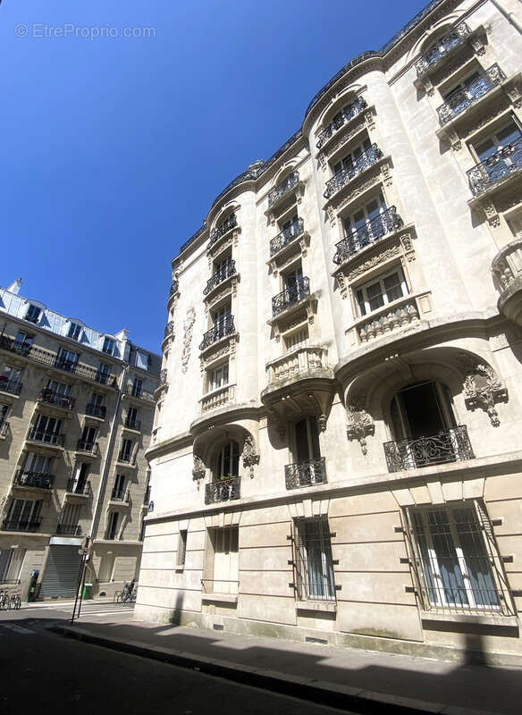 Appartement à PARIS-12E