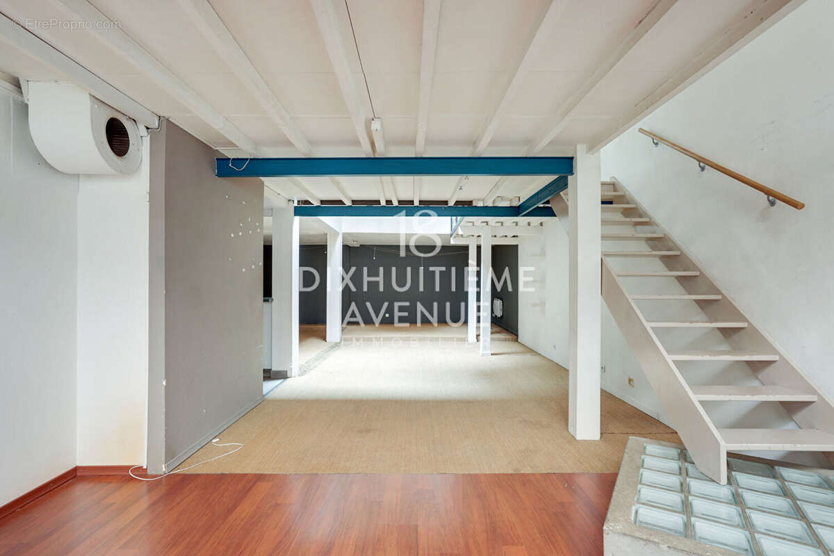 Appartement à PARIS-18E