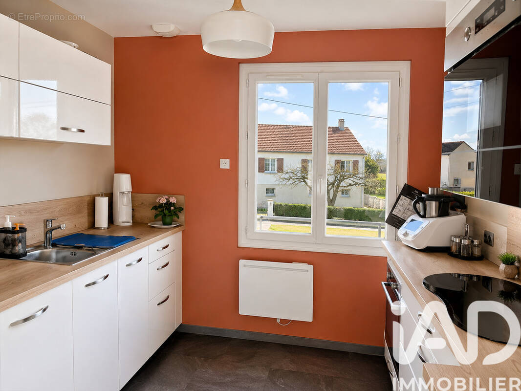 Photo 1 - Maison à THIEL-SUR-ACOLIN