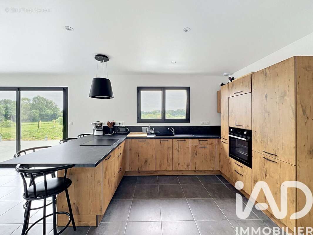 Maison 105 m² à Ruca  - photo 2