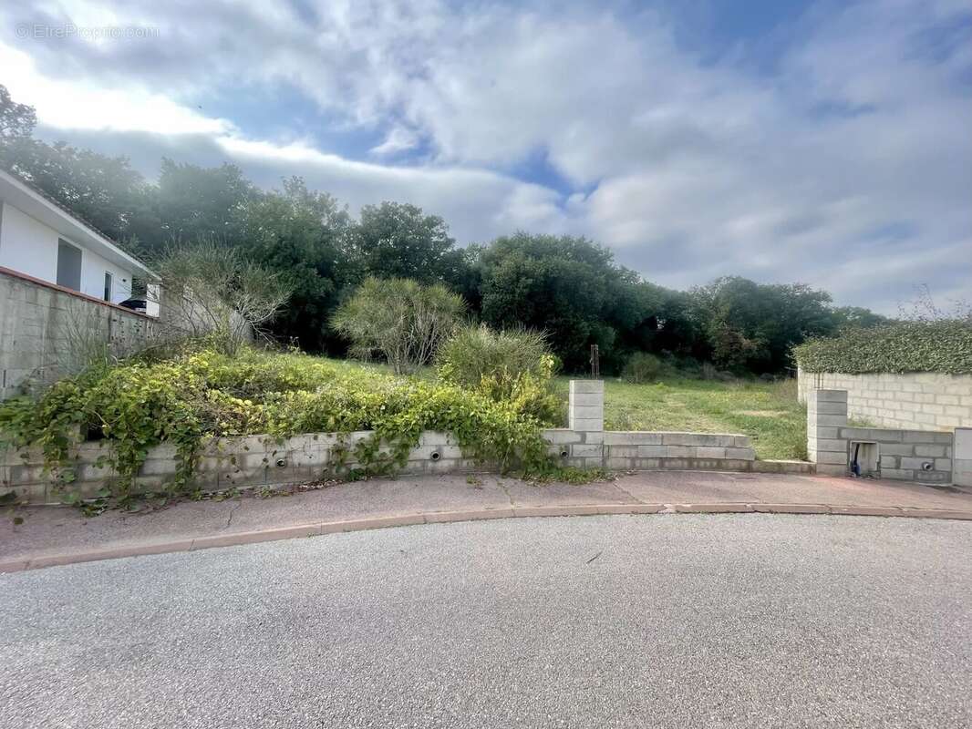 Terrain à CANET-EN-ROUSSILLON