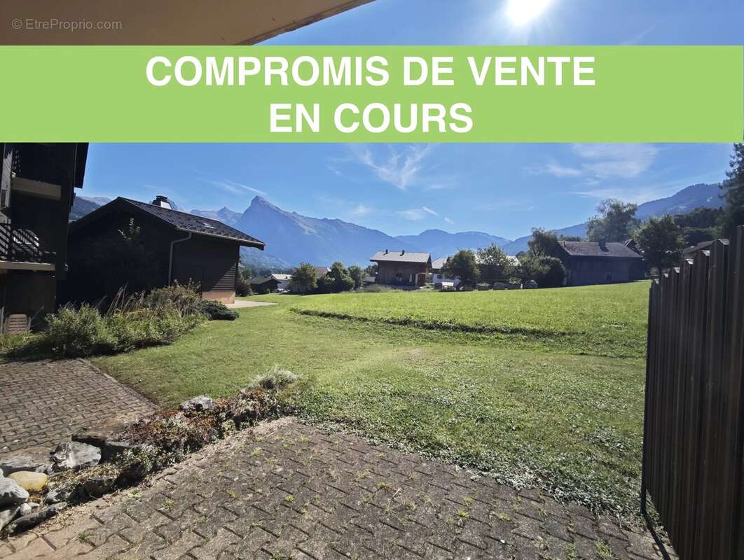 Appartement à MORILLON
