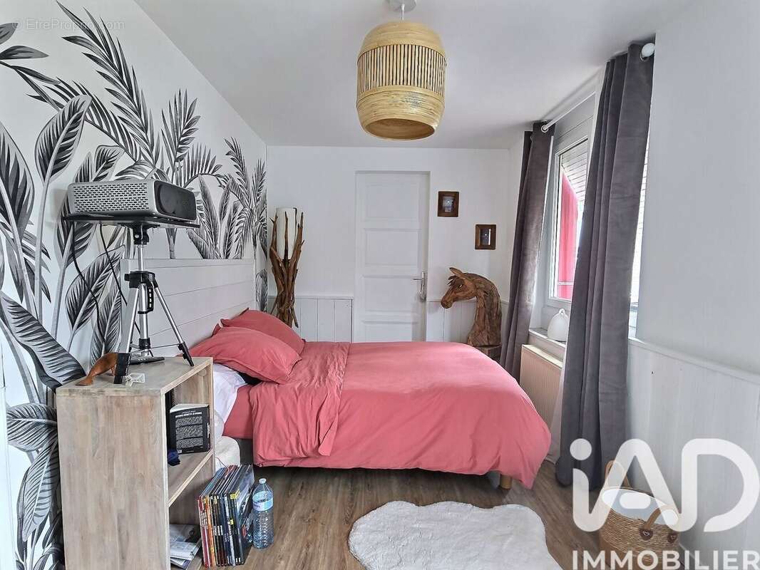 Photo 8 - Maison à SALLES
