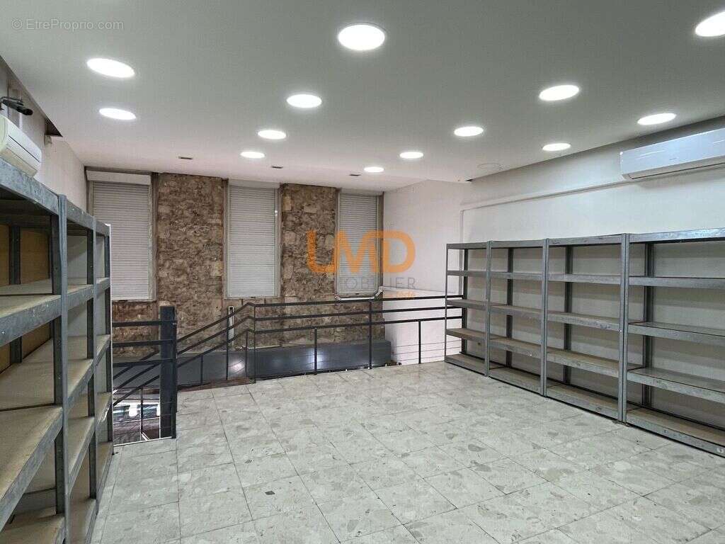 Commerce à MARSEILLE-1E