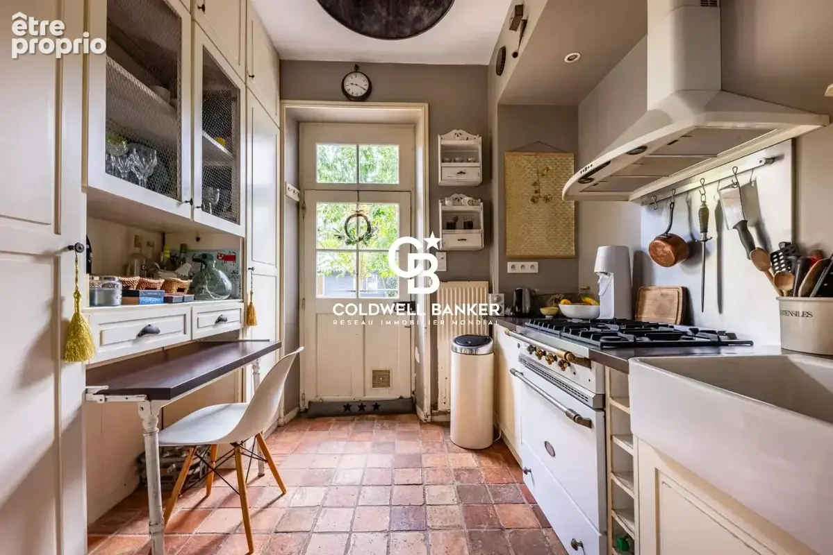 Nantes – canclaux / chézine – maison ancienne avec jardin, dépendance et double garage - photo 3