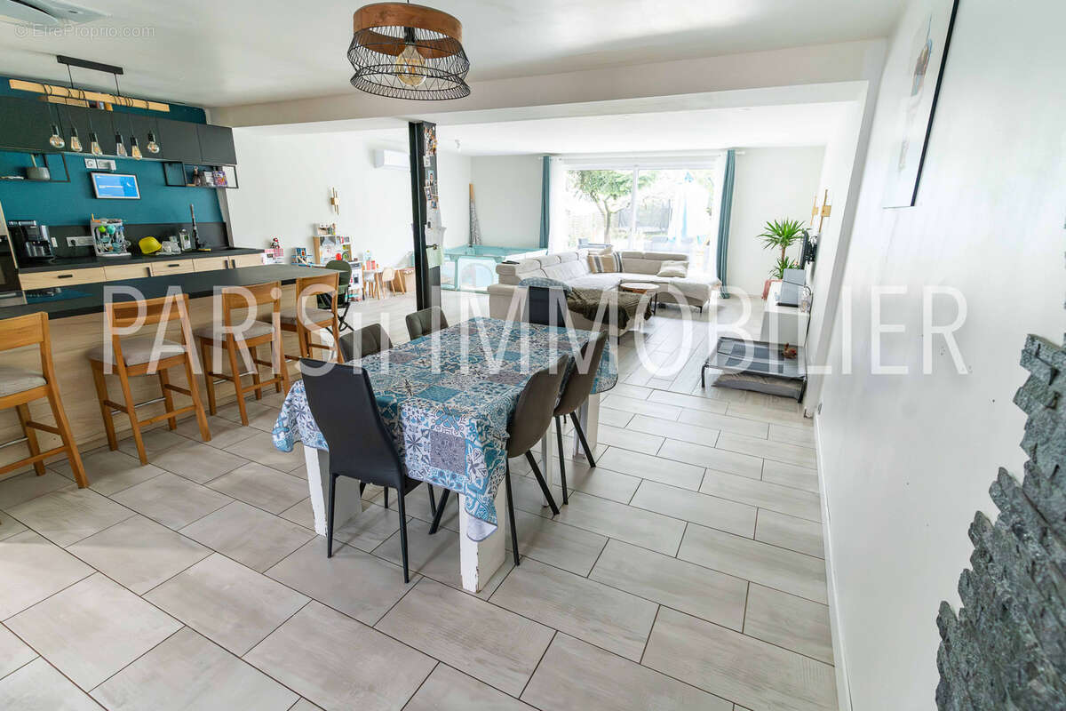 Maison à MONTIGNY-LES-CORMEILLES