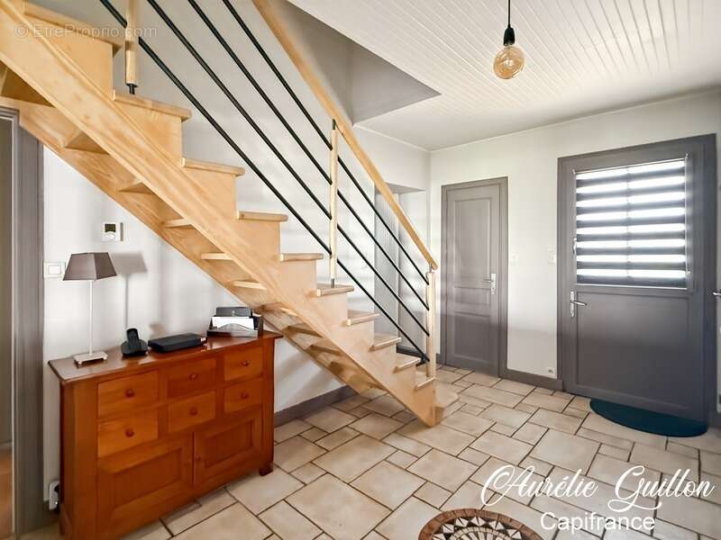 Maison à LA CHAPELLE-CARO