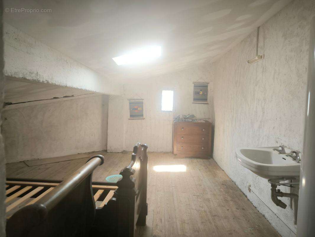 Maison à LA DIGNE-D&#039;AVAL