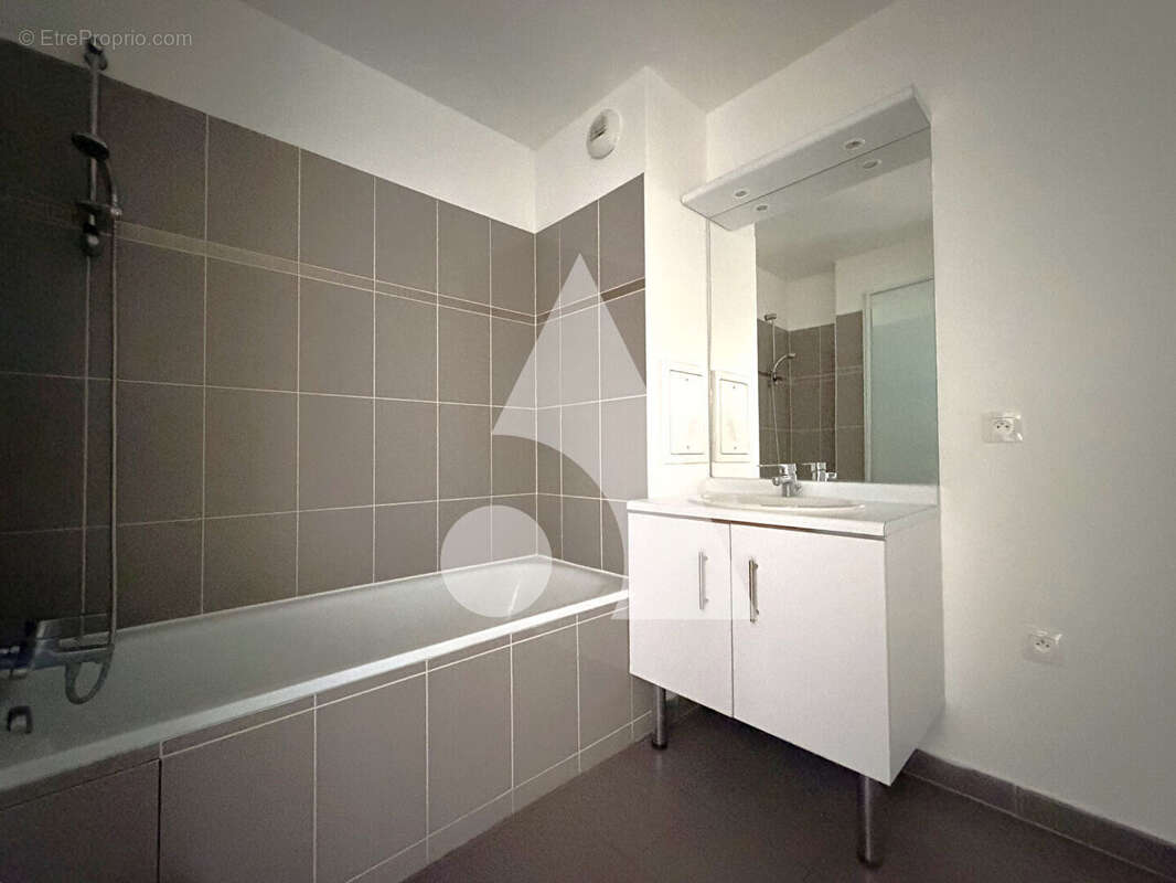Appartement à DEUIL-LA-BARRE