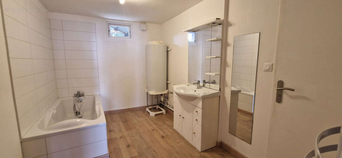 Maison à NEUVILLE-SOUS-MONTREUIL