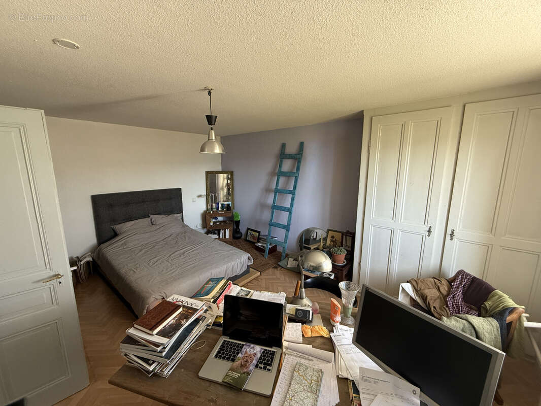 Appartement à LES FINS