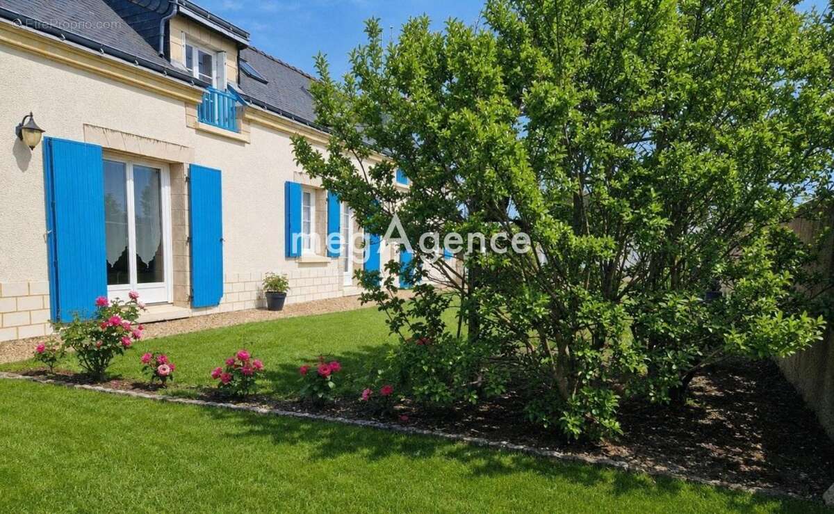 Allonnes-Belle longère en tuffeau sur terrain de plus de 1500 m2 - photo 12