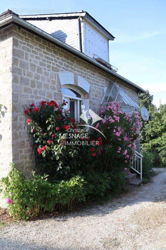 À vendre chez Christelle Mesnage Immobilier - DINAN proche - photo 4