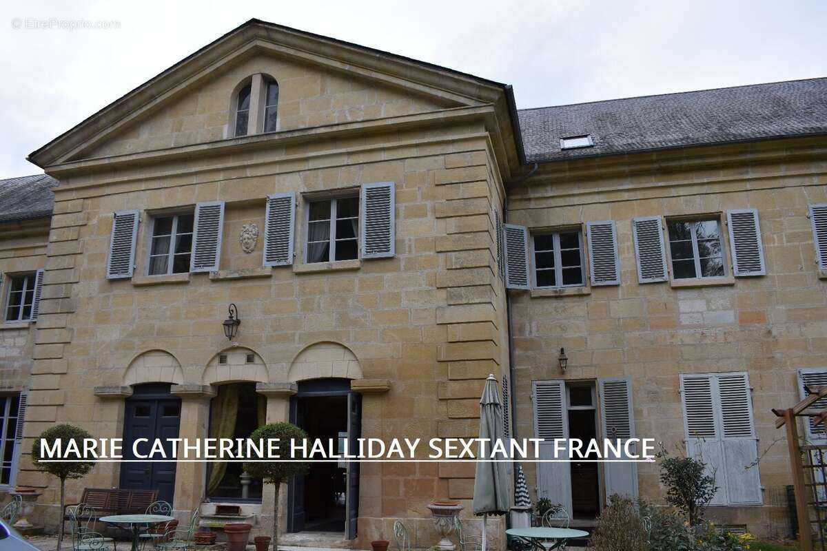 Maison à ESCOIRE