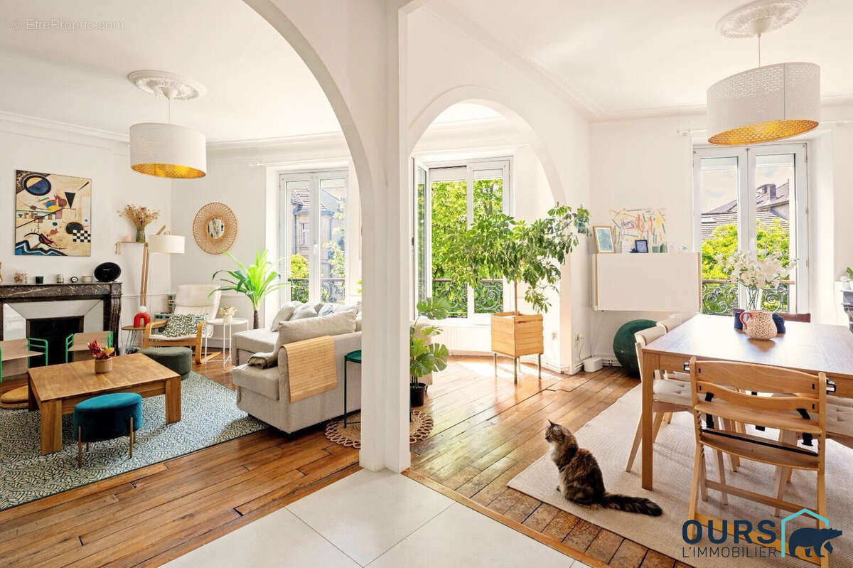 Appartement à SAINT-DENIS