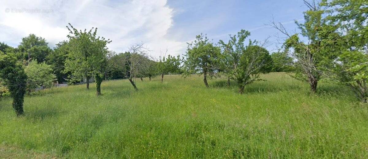 Terrain à PERIGUEUX