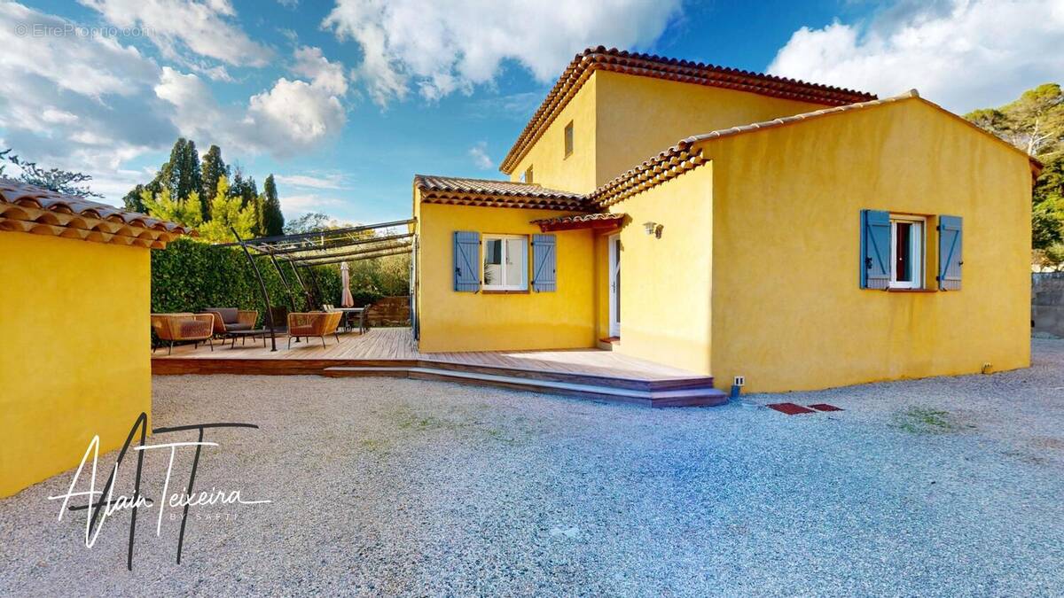 Photo 1 - Maison à DRAGUIGNAN