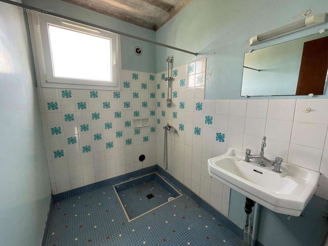 Maison 96 m² à Saint-Nazaire  - photo 7
