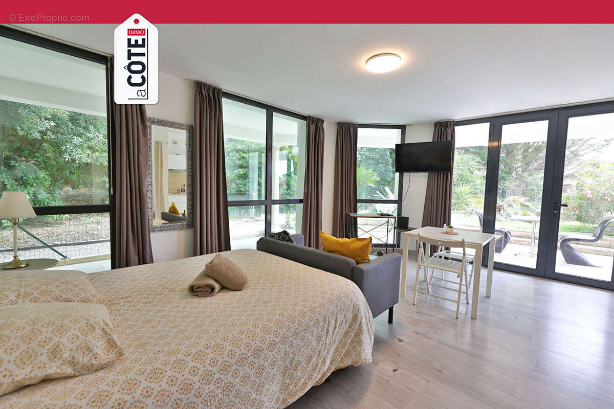 Appartement à CARRY-LE-ROUET
