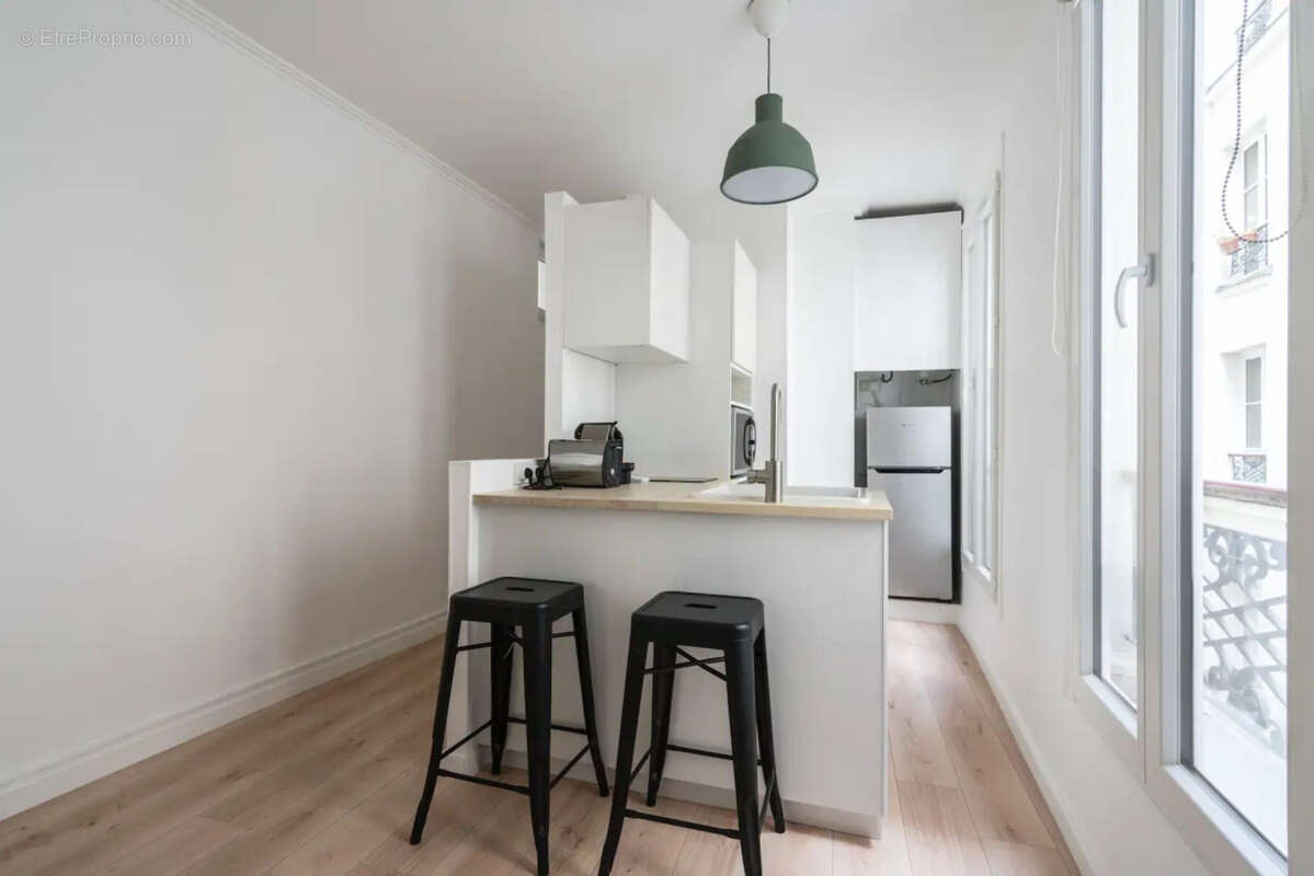Appartement à PARIS-3E