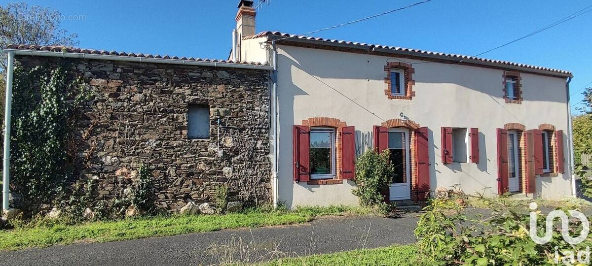 Photo 1 - Maison à CHAVAGNES-EN-PAILLERS