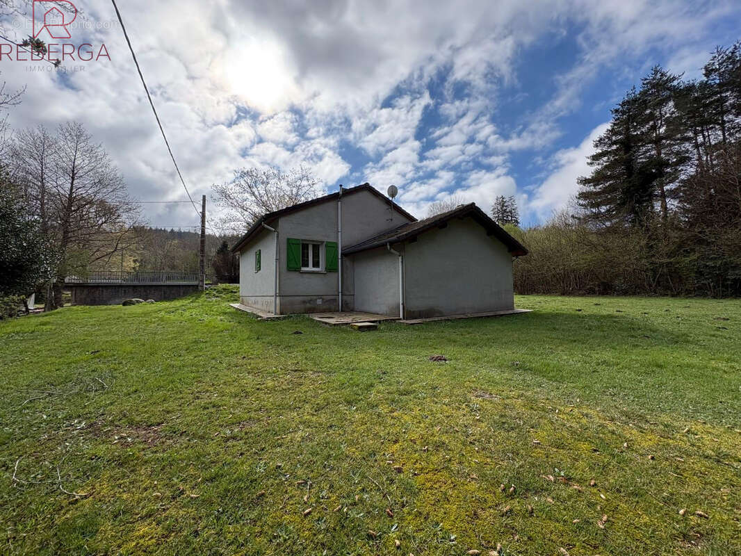 Maison à LES MARTYS