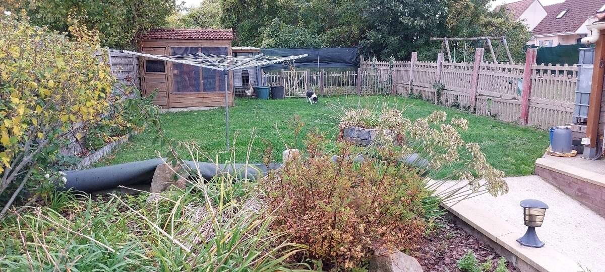 Maison à BRUAY-LA-BUISSIERE