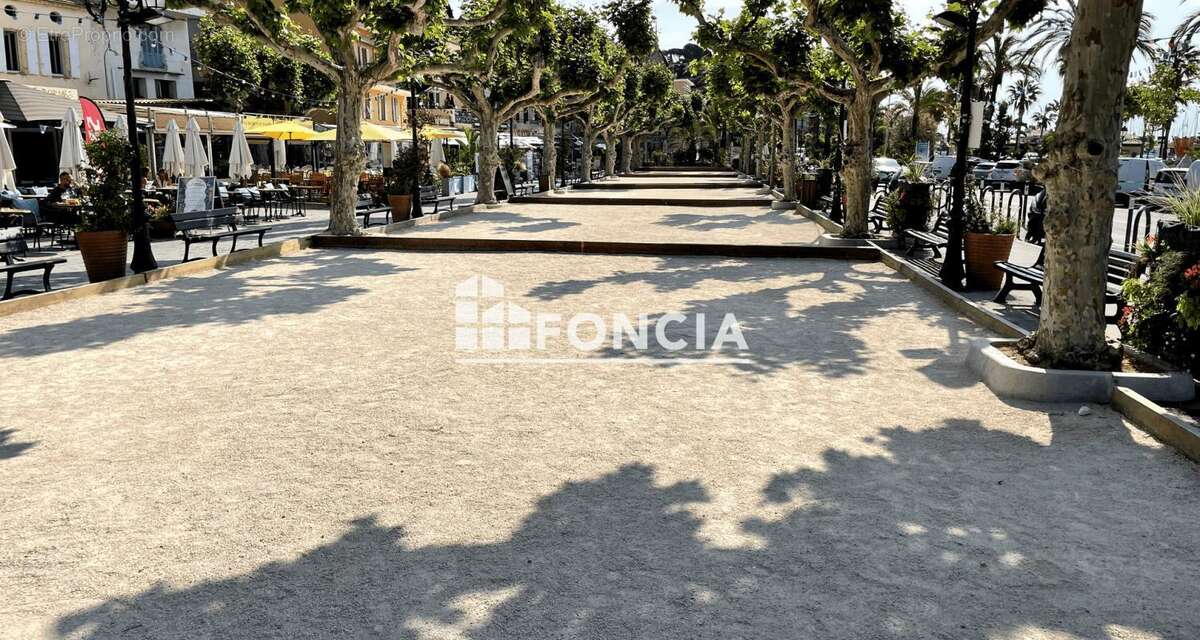 Appartement à LE LAVANDOU