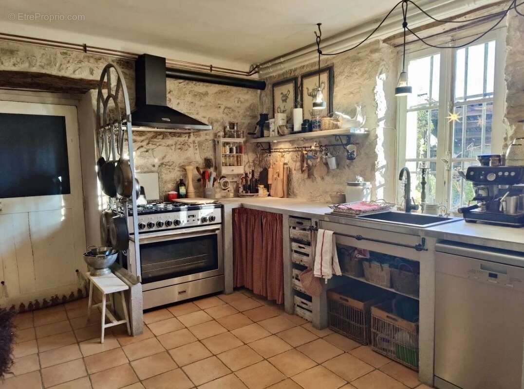 Magnifique Mas plein de charme à vendre à Roquefort-les-Pins / Côte d'Azur, - photo 7
