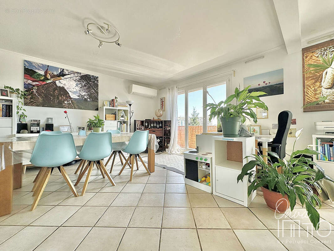 Appartement à VILLEURBANNE