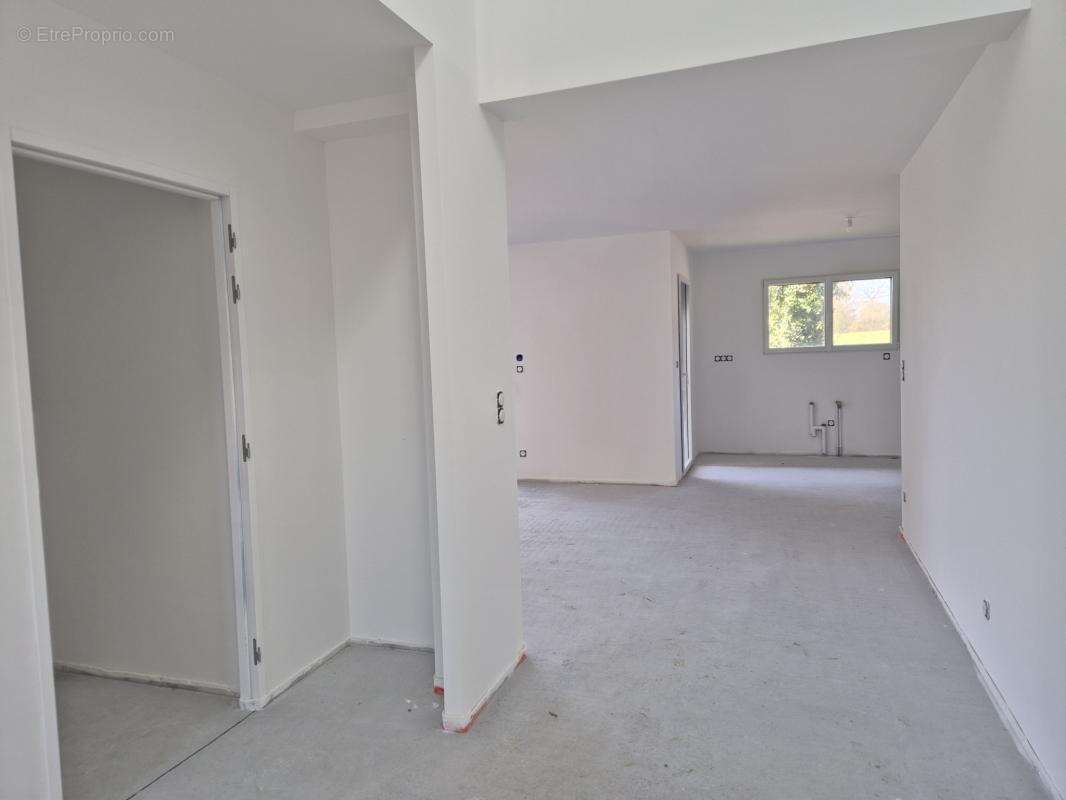 Maison à SAINT-AUBIN-DU-CORMIER