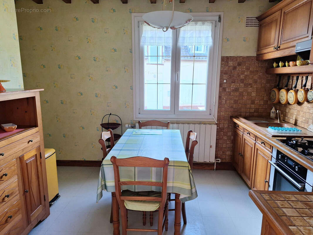 Maison à BOUVAINCOURT-SUR-BRESLE