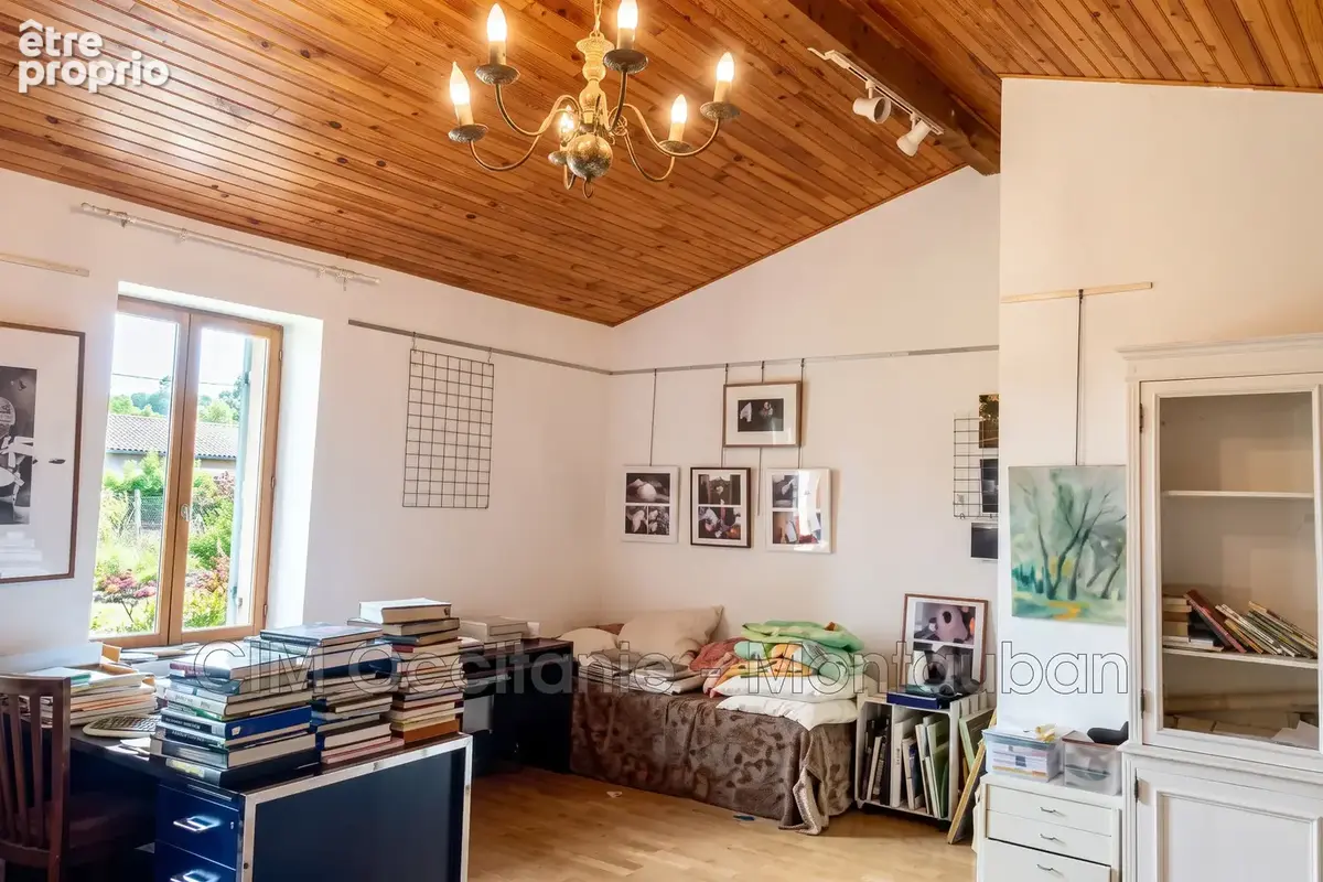 Maison 143 m² à Beaumont-De-Lomagne  - photo 6